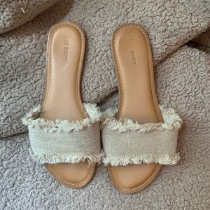 Old Navy Fringe Slide Sandals SIZE 7
